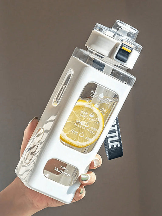 White 700ml sports water bottle